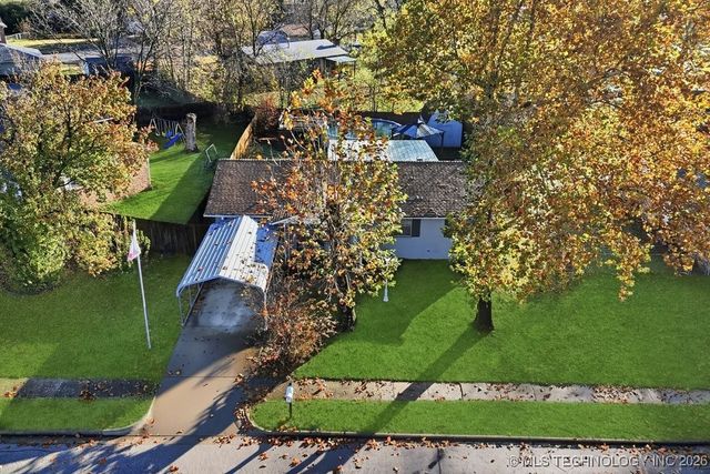 111 S 162nd East Avenue, Tulsa, OK 74108