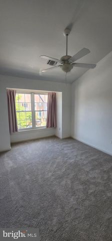 20392 ASHCROFT TER, Sterling, VA 20165