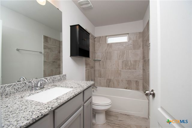 736 Jersey Court, Troy, TX 76579