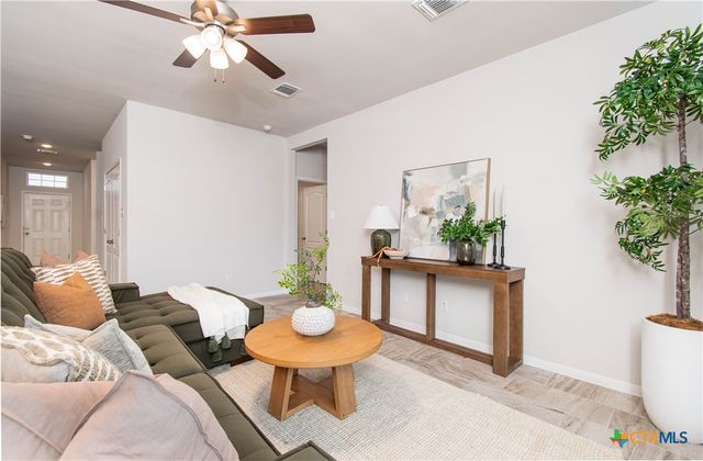 736 Jersey Court, Troy, TX 76579