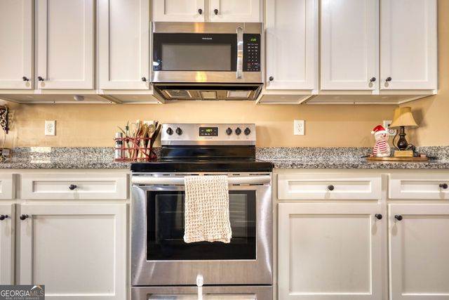 29 Woodpecker Point, Danielsville, GA 30633