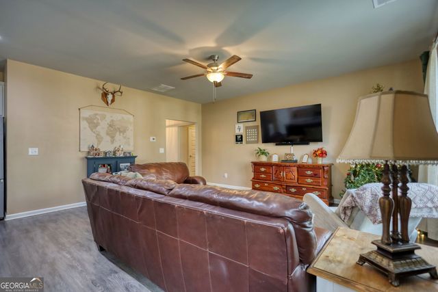 29 Woodpecker Point, Danielsville, GA 30633