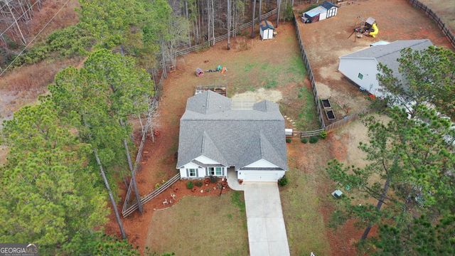 29 Woodpecker Point, Danielsville, GA 30633