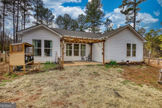 29 Woodpecker Point, Danielsville, GA 30633