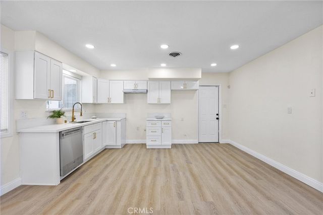 3824 Madrid Avenue, Bakersfield, CA 93309