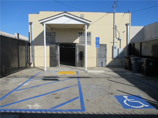 1638 E Compton Boulevard, Compton, CA 90221