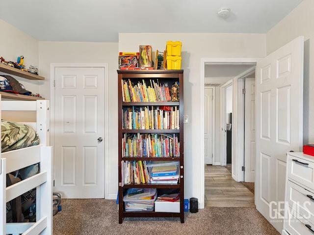 355 S Wall Street, Shafter, CA 93263