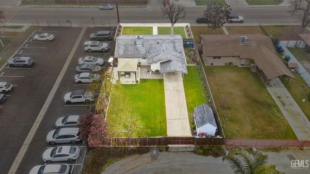 355 S Wall Street, Shafter, CA 93263