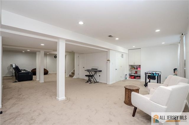 427 Plainsboro Road, Plainsboro, NJ 08536