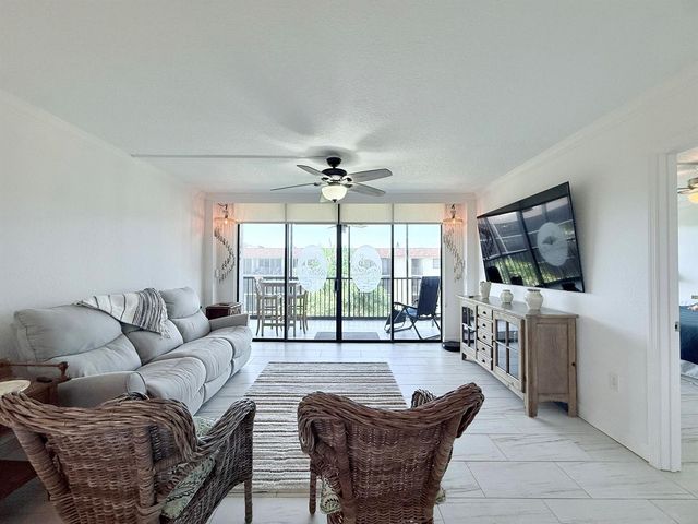 2424 N Federal Highway 407, Boynton Beach, FL 33435