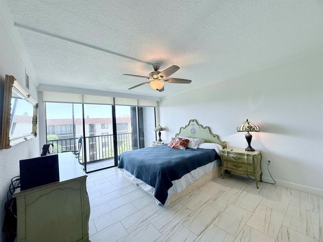 2424 N Federal Highway 407, Boynton Beach, FL 33435