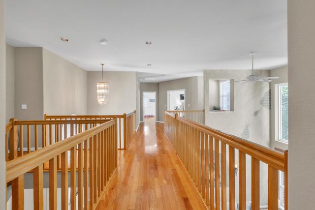 3724 Sweetwater Dr, Rocklin, CA 95677