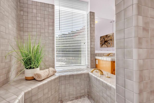 3724 Sweetwater Dr, Rocklin, CA 95677