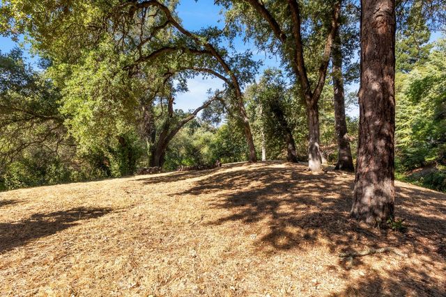 3724 Sweetwater Dr, Rocklin, CA 95677