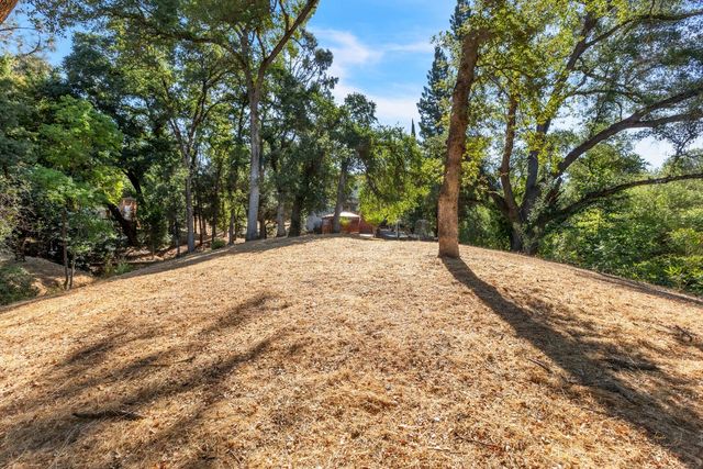3724 Sweetwater Dr, Rocklin, CA 95677