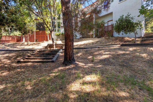 3724 Sweetwater Dr, Rocklin, CA 95677