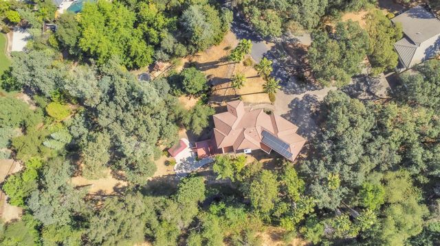 3724 Sweetwater Dr, Rocklin, CA 95677