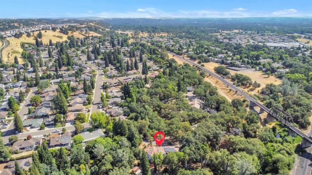 3724 Sweetwater Dr, Rocklin, CA 95677
