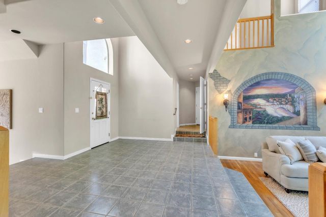 3724 Sweetwater Dr, Rocklin, CA 95677