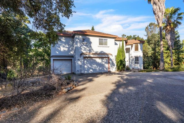 3724 Sweetwater Dr, Rocklin, CA 95677