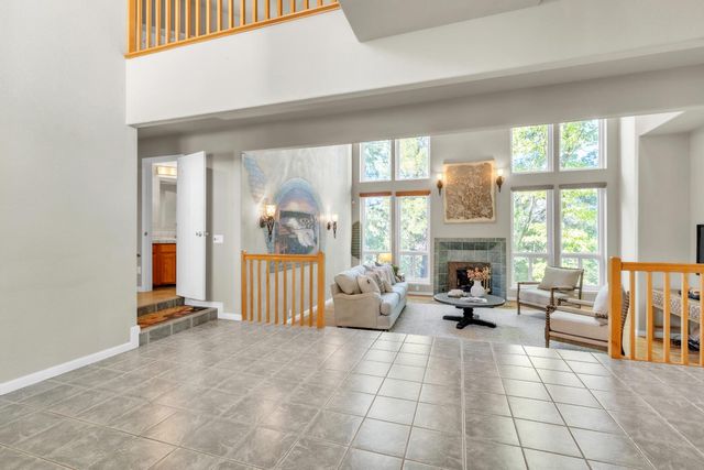 3724 Sweetwater Dr, Rocklin, CA 95677