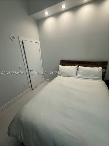 951 Brickell Ave 4105, Miami, FL 33131