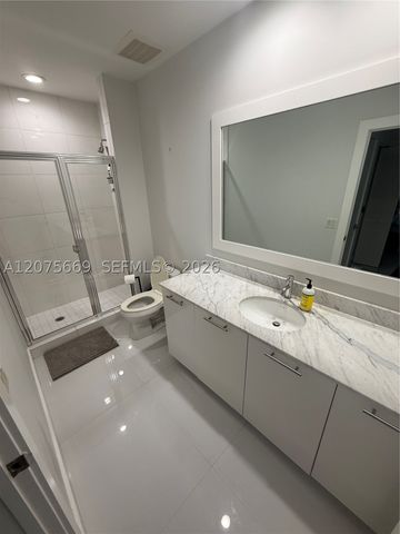 951 Brickell Ave 4105, Miami, FL 33131