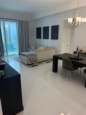 951 Brickell Ave 4105, Miami, FL 33131