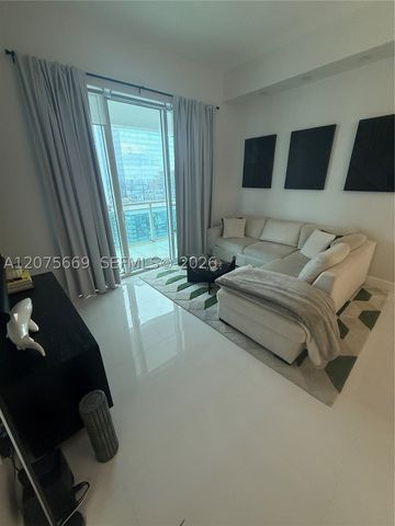 951 Brickell Ave 4105, Miami, FL 33131