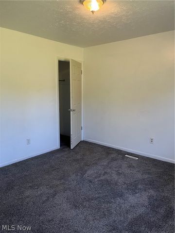 2655 Pine Ridge Road, Ashtabula, OH 44004