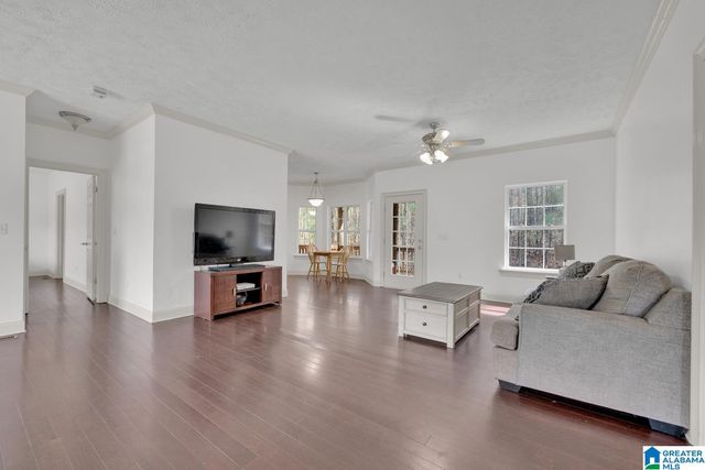 196 MAGNOLIA CIRCLE, Warrior, AL 35180