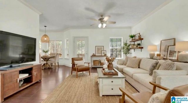 196 MAGNOLIA CIRCLE, Warrior, AL 35180