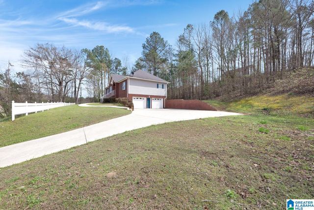 196 MAGNOLIA CIRCLE, Warrior, AL 35180