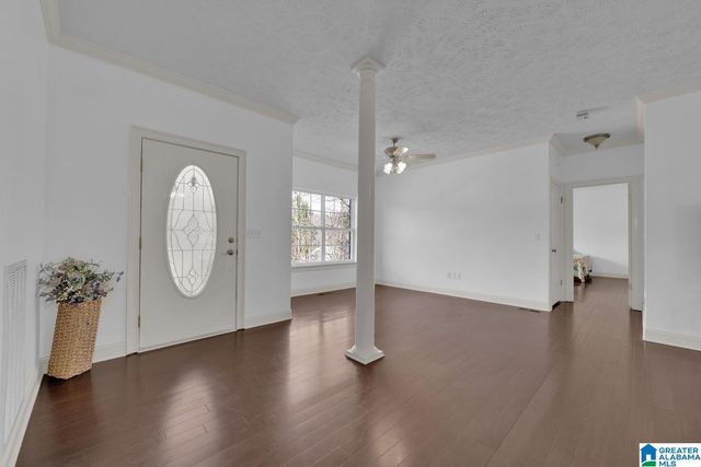 196 MAGNOLIA CIRCLE, Warrior, AL 35180