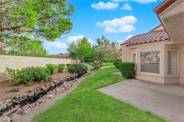 6940 Emerald Springs Lane, Las Vegas, NV 89113