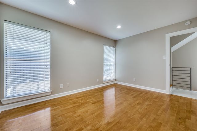 4130 Newton Avenue A, Dallas, TX 75219
