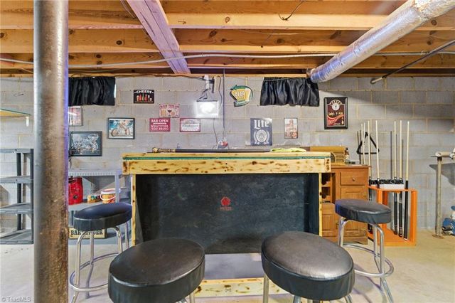 896 Knowles Road, Reidsville, NC 27320