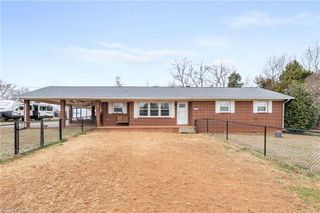 896 Knowles Road, Reidsville, NC 27320