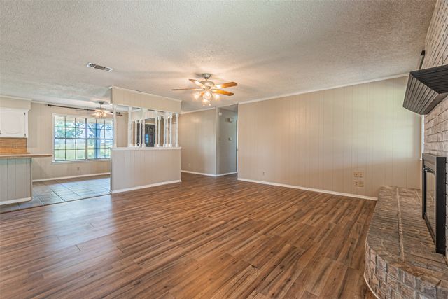 401 VZ County Road 2429, Canton, TX 75103
