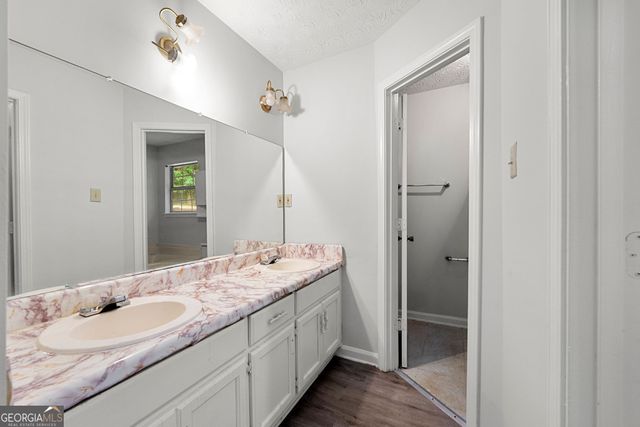 2575 Picardy Circle N B, Atlanta, GA 30349