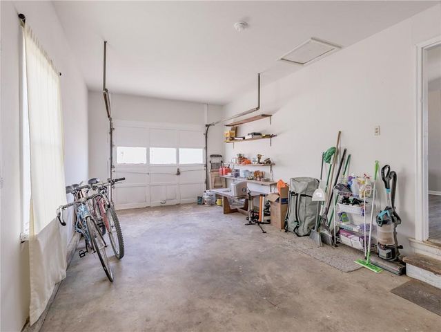 3500 N McCoy Street, Independence, MO 64050