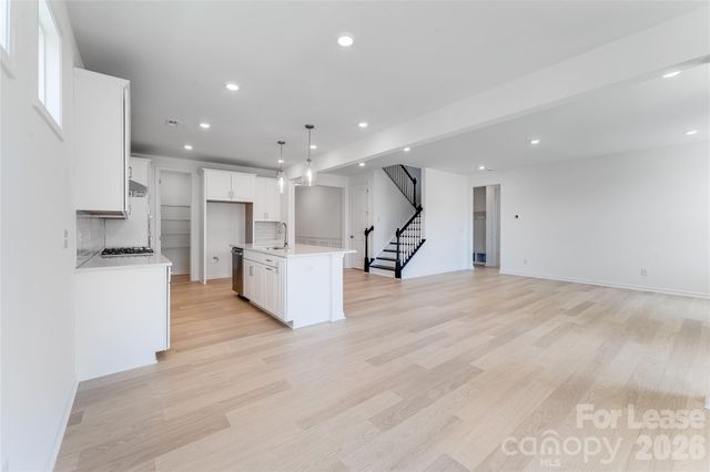 136 Glenn Drive, Mooresville, NC 28115