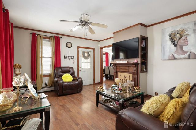 92 Main Street, Helmetta, NJ 08828