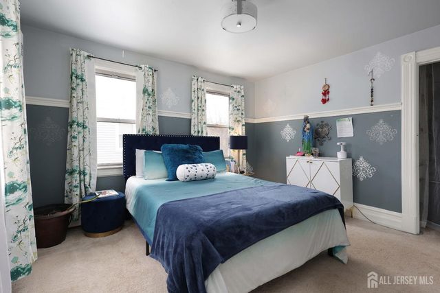 92 Main Street, Helmetta, NJ 08828