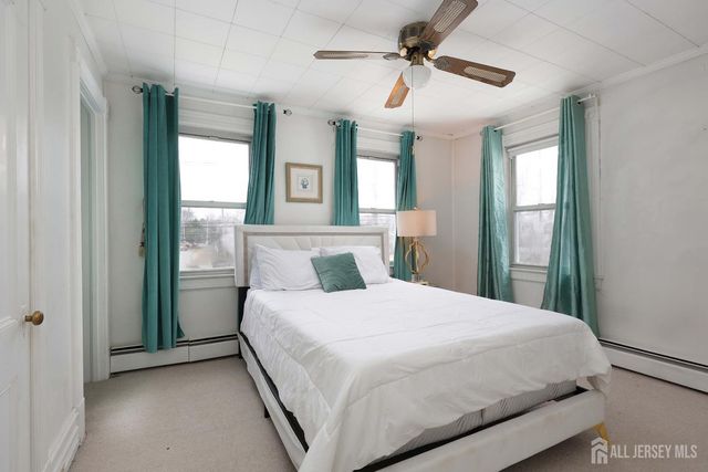 92 Main Street, Helmetta, NJ 08828