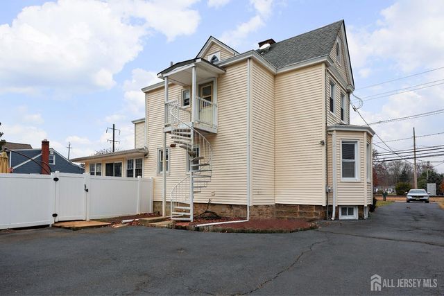 92 Main Street, Helmetta, NJ 08828