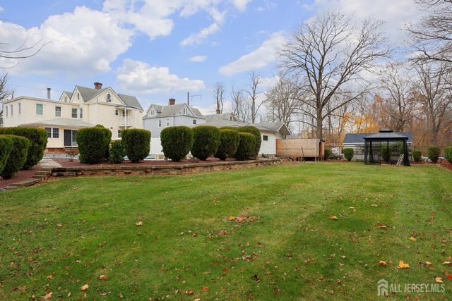 92 Main Street, Helmetta, NJ 08828