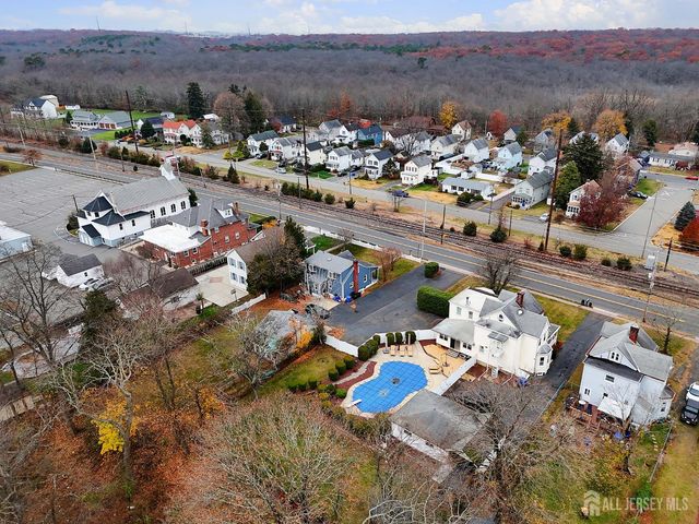 92 Main Street, Helmetta, NJ 08828