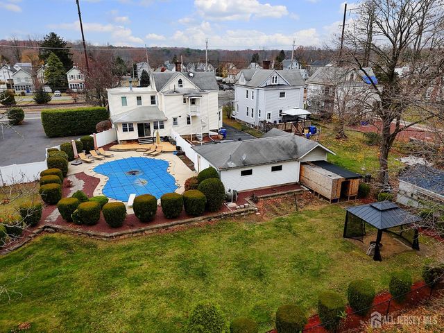 92 Main Street, Helmetta, NJ 08828