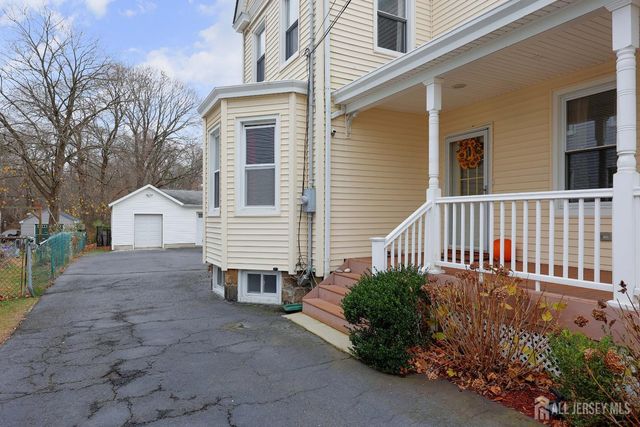 92 Main Street, Helmetta, NJ 08828